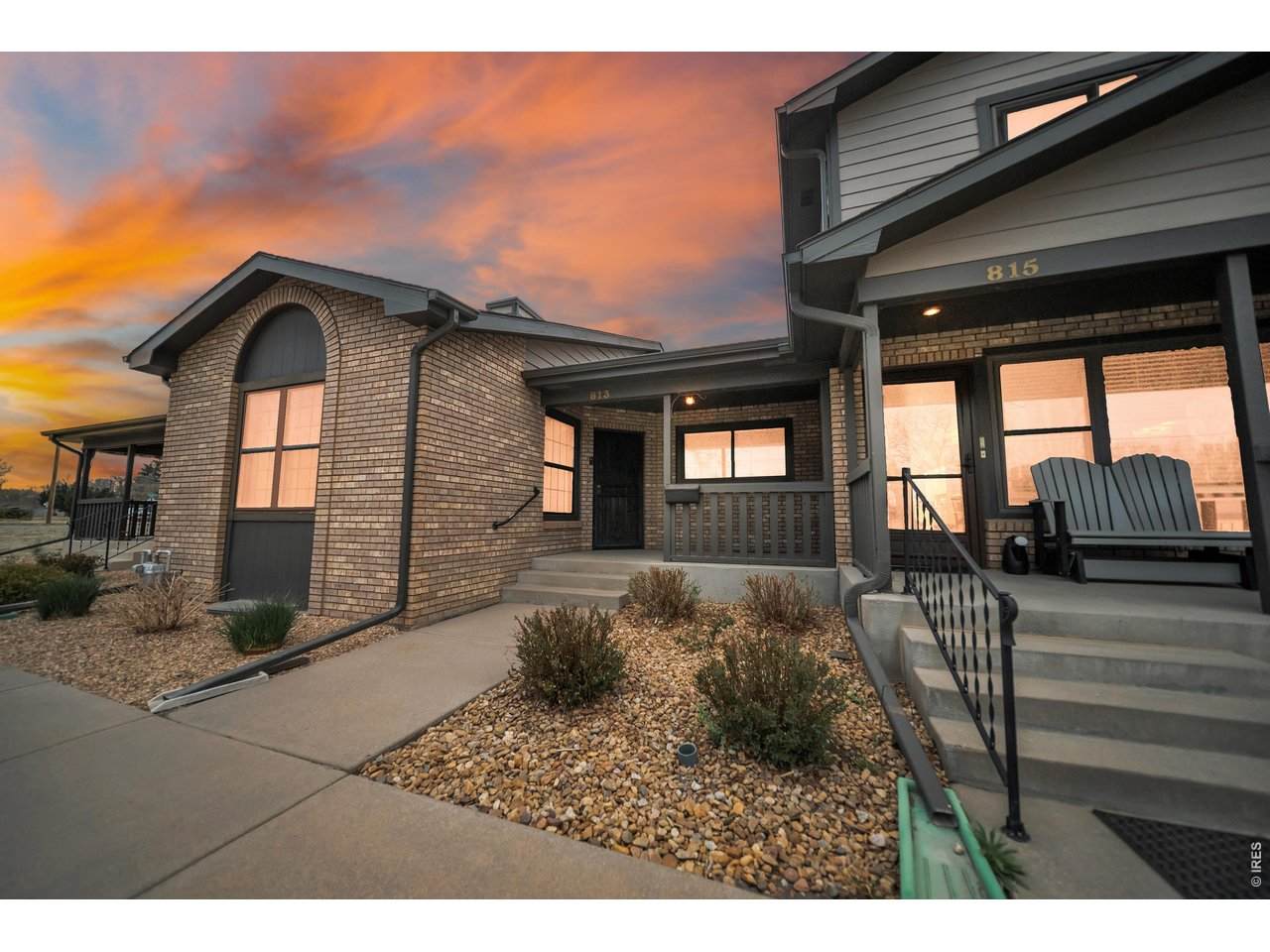 813 8th Ave - Photo 1
