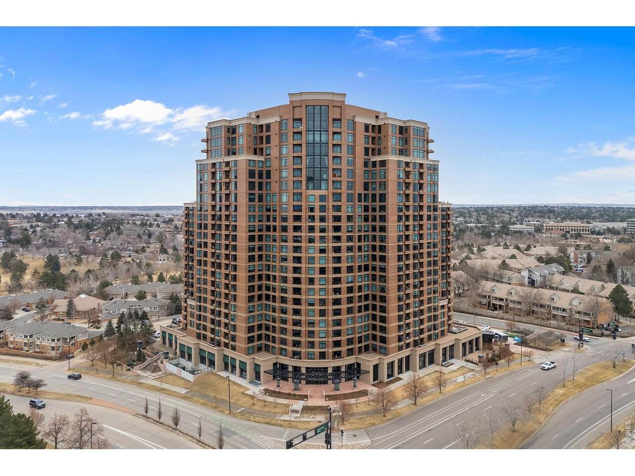 8100 Union Ave - Photo 1