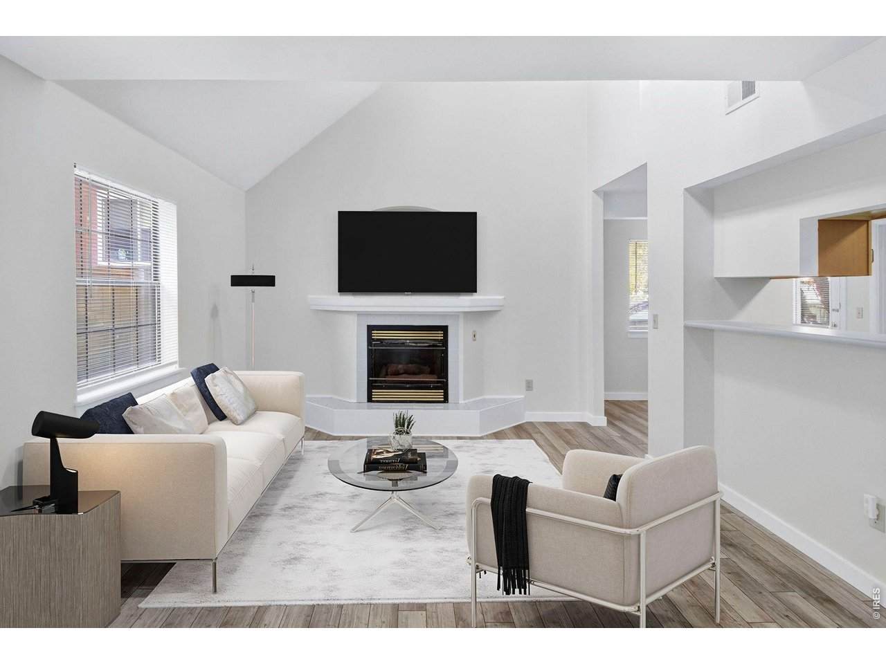 2317 Walnut St - Photo 1