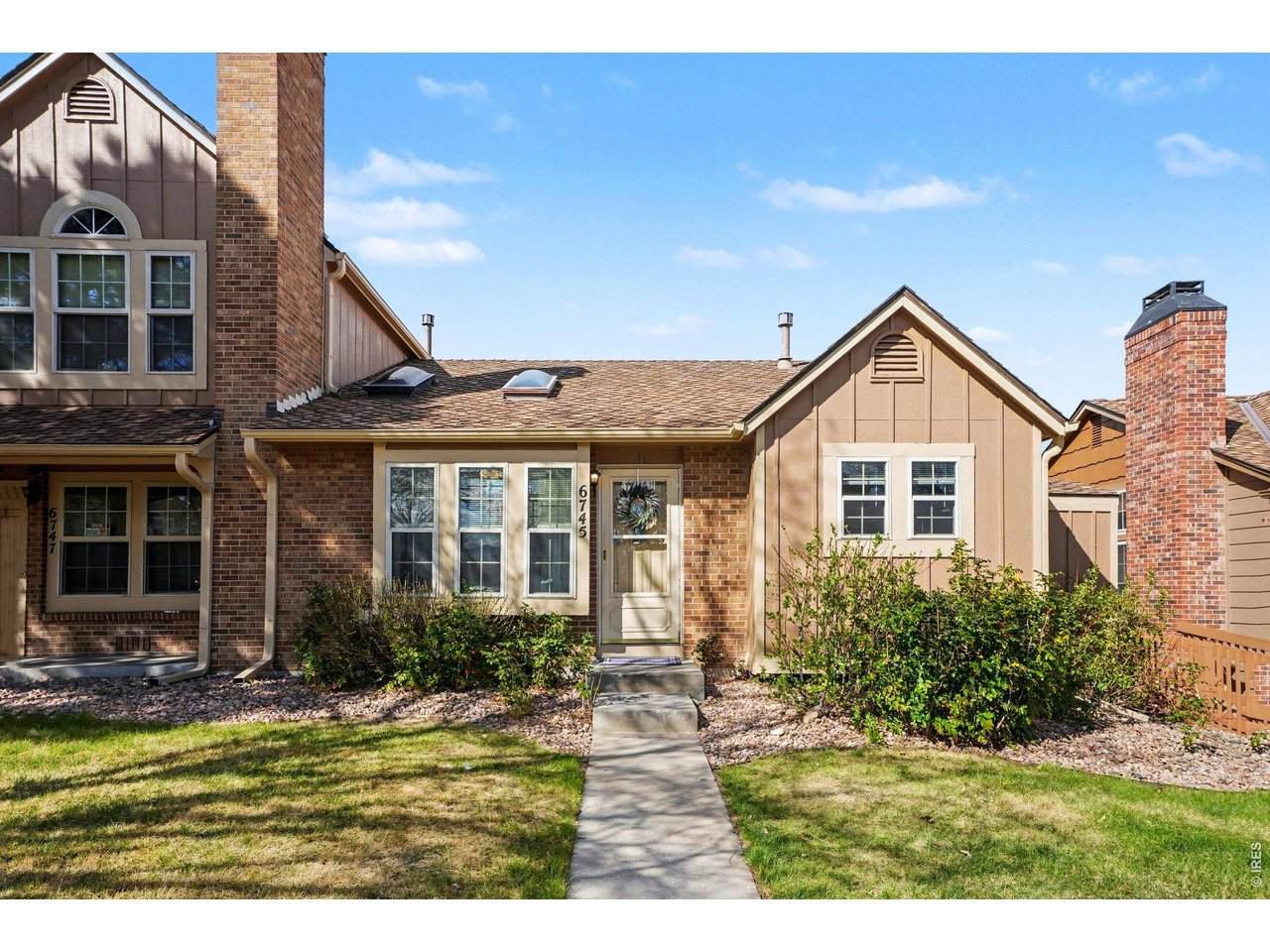 6745 Mountain Top Ln - Photo 1