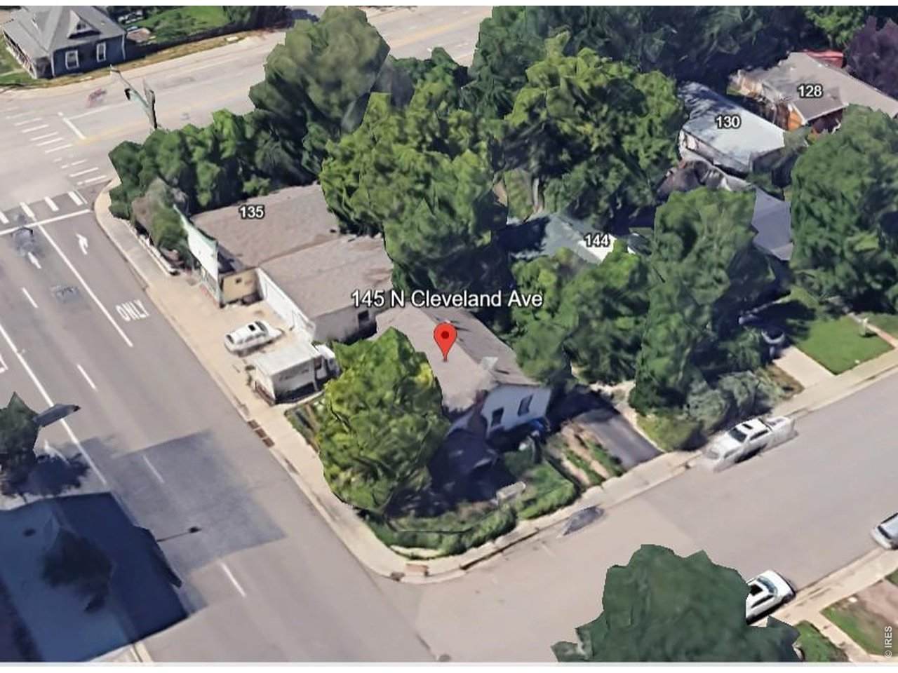 135 Cleveland Ave - Photo 1