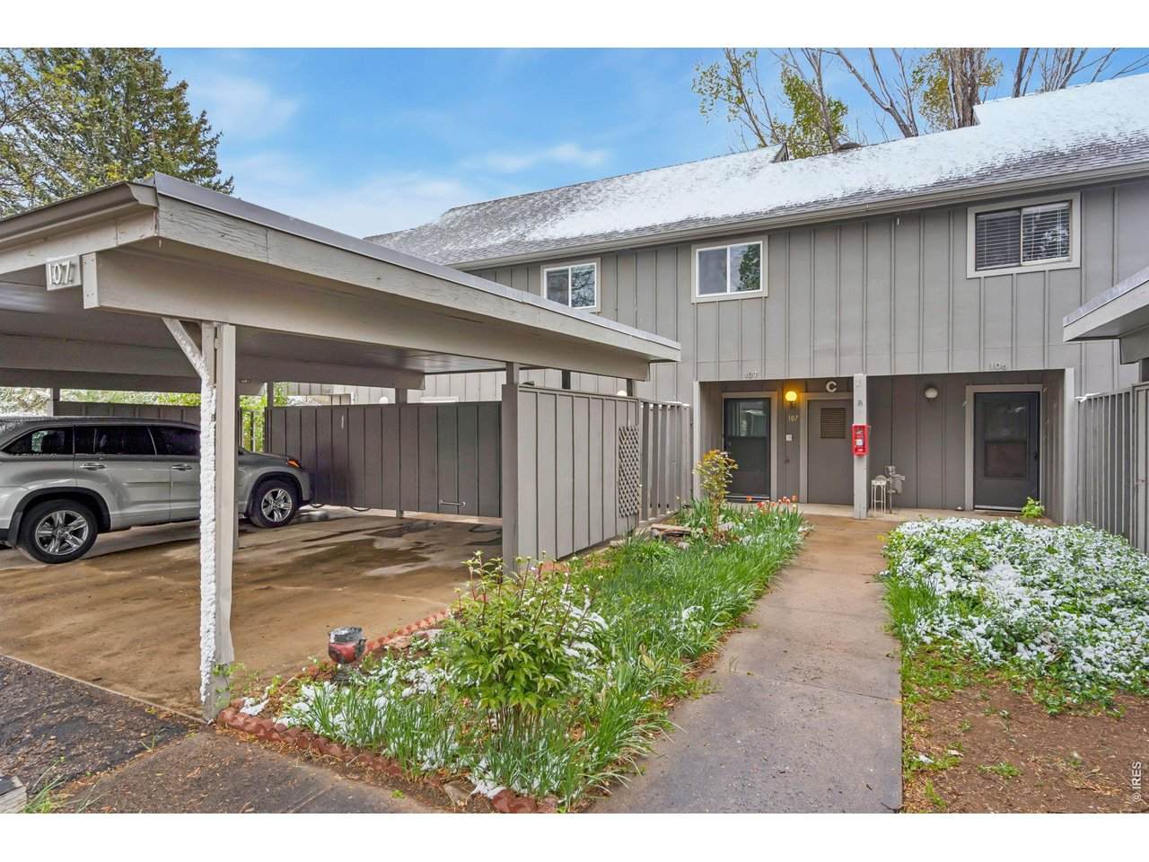 809 Drake Rd - Photo 1