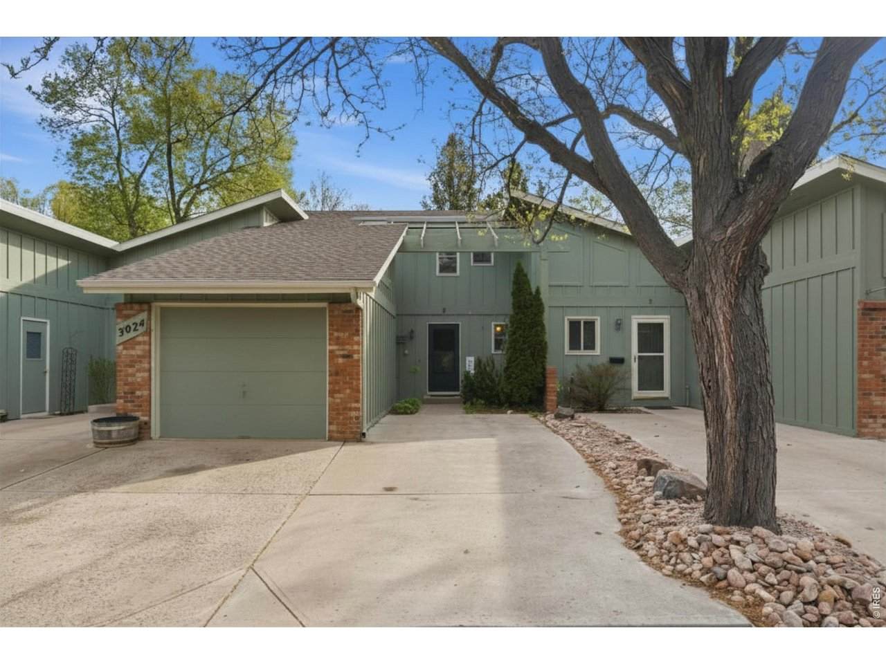 3024 Regatta Ln - Photo 1