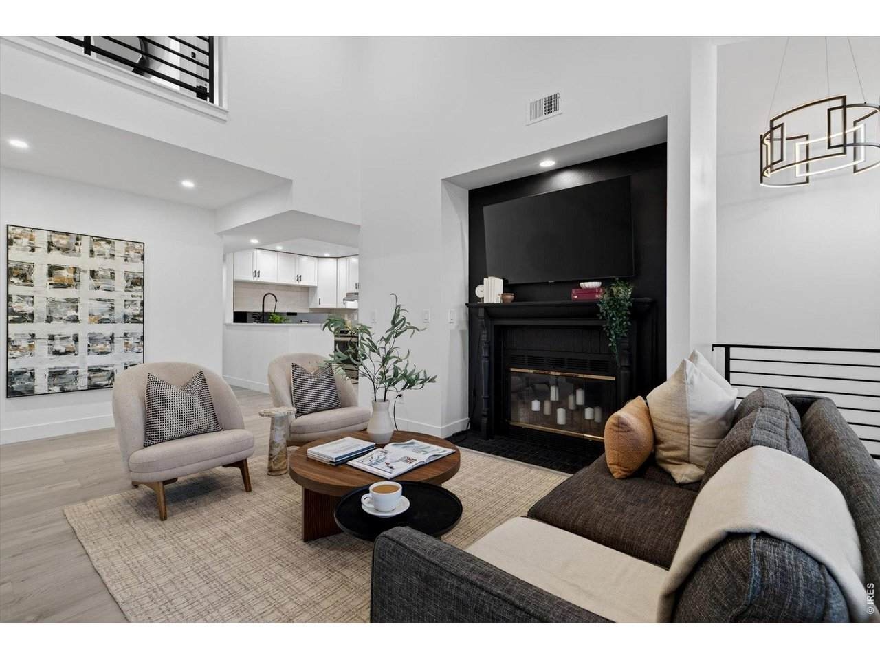 170 Jackson St - Photo 1