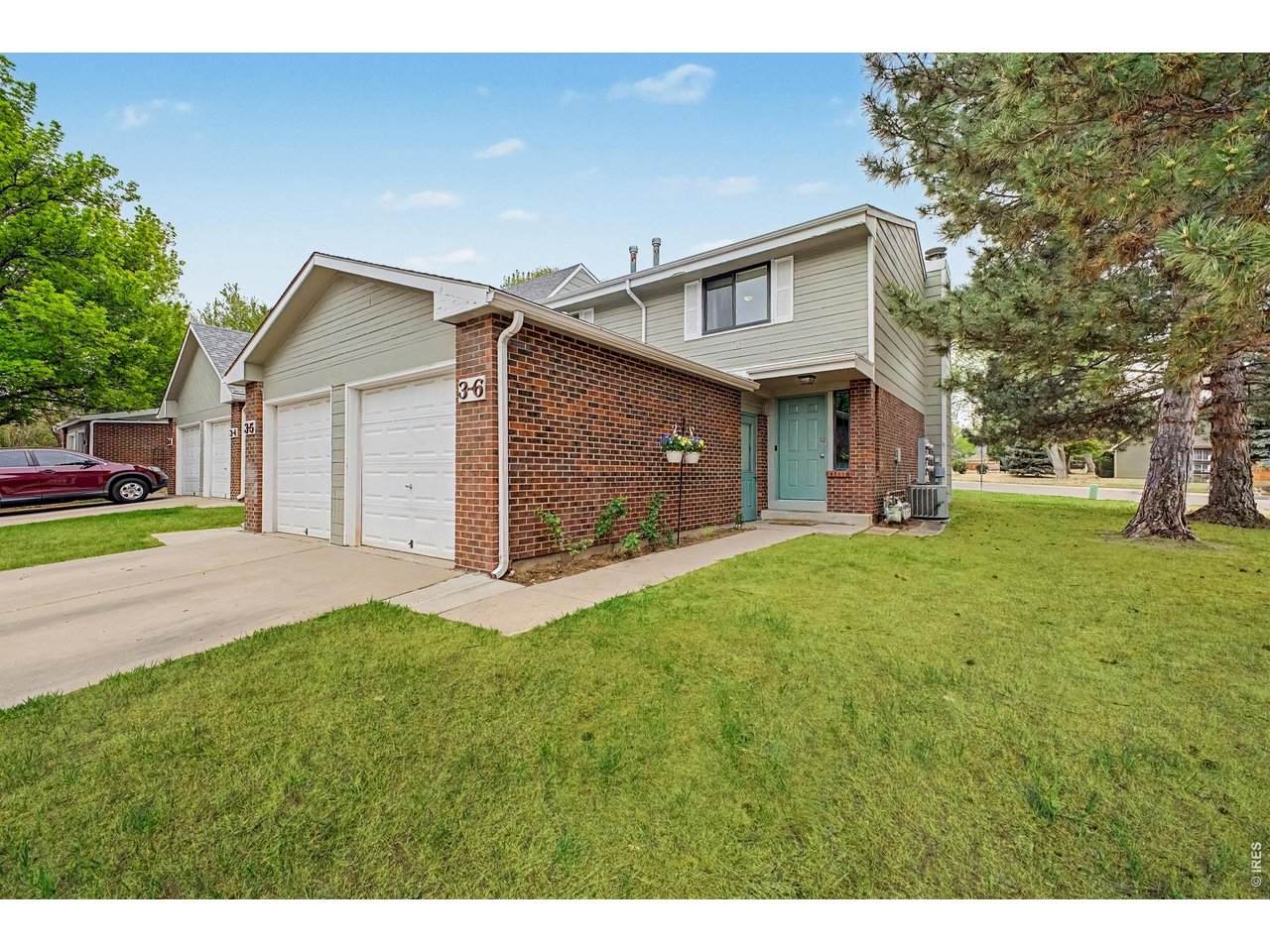 3440 Windmill Dr - Photo 1