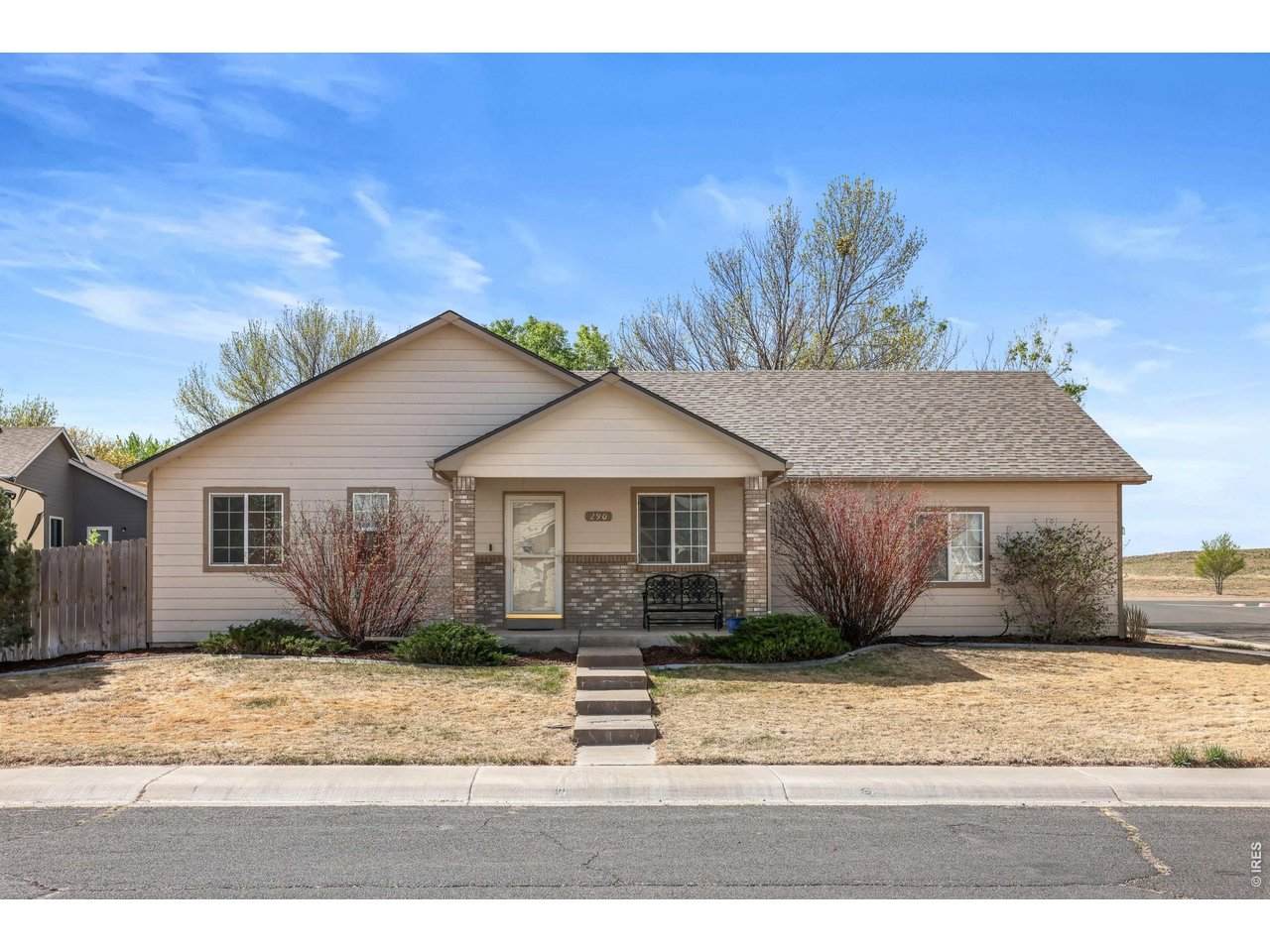 290 5th St Way - Photo 1