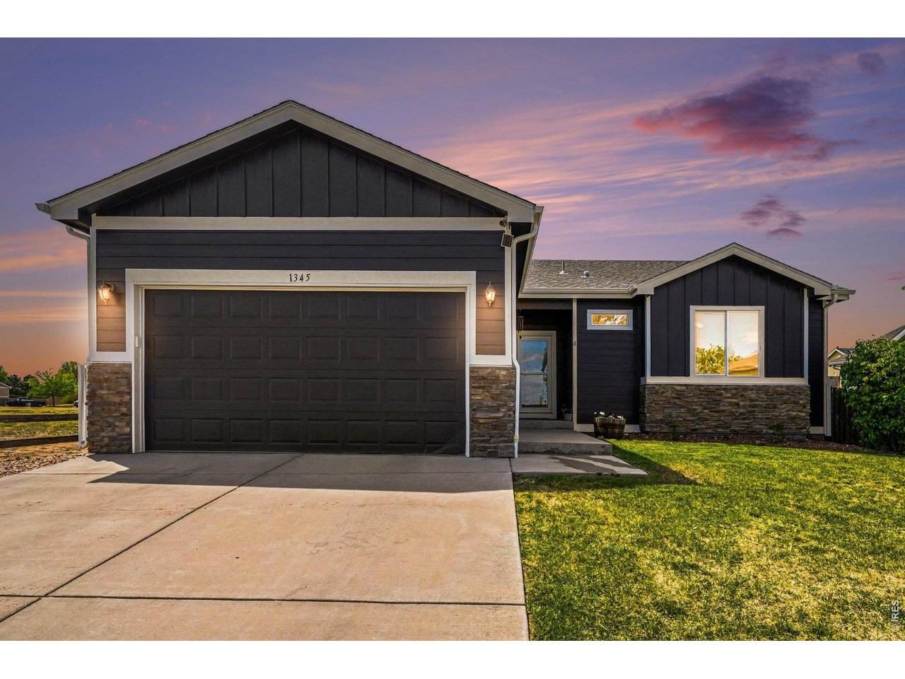 1345 Cattleman Dr - Photo 1
