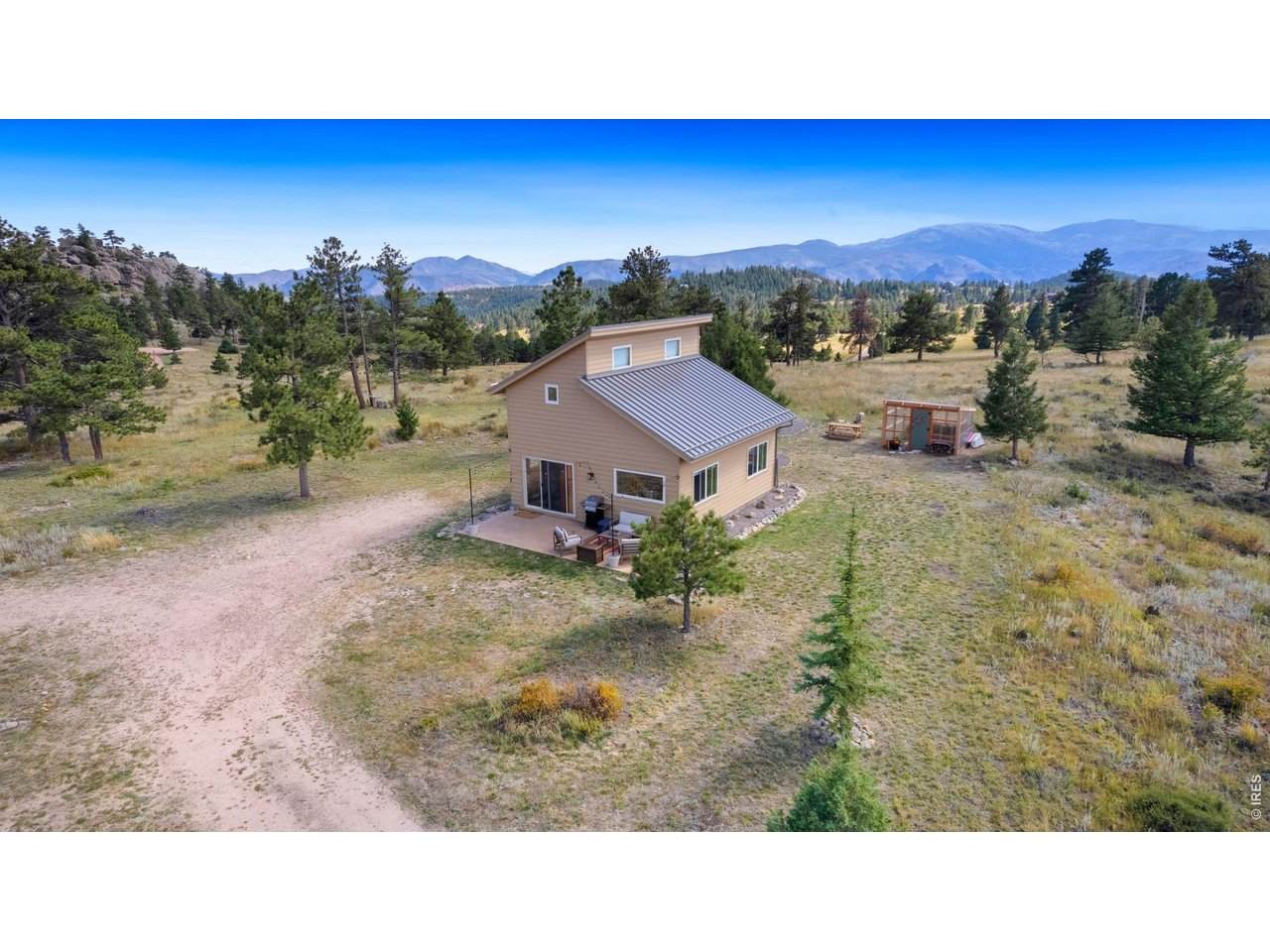 127 Mount Sniktau Ct - Photo 1