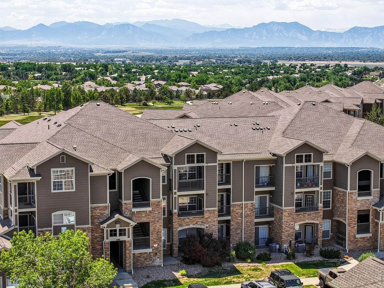 3100 Blue Sky Cir - Photo 1