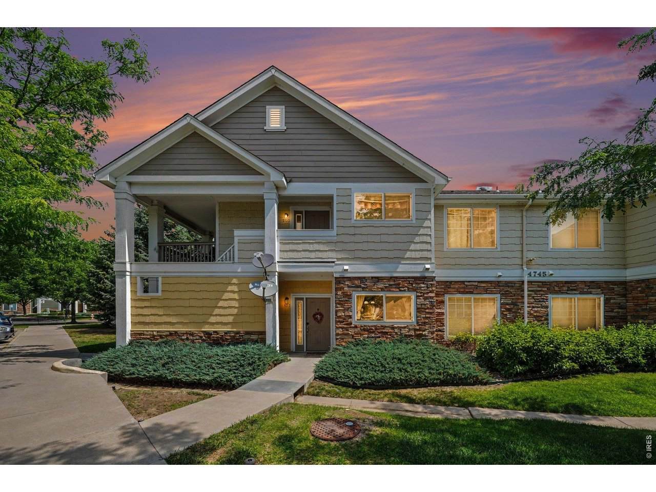 4745 Hahns Peak Dr - Photo 1