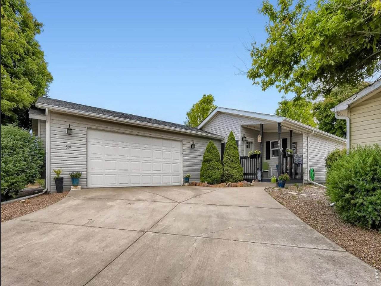 804 Sunchase Dr - Photo 1