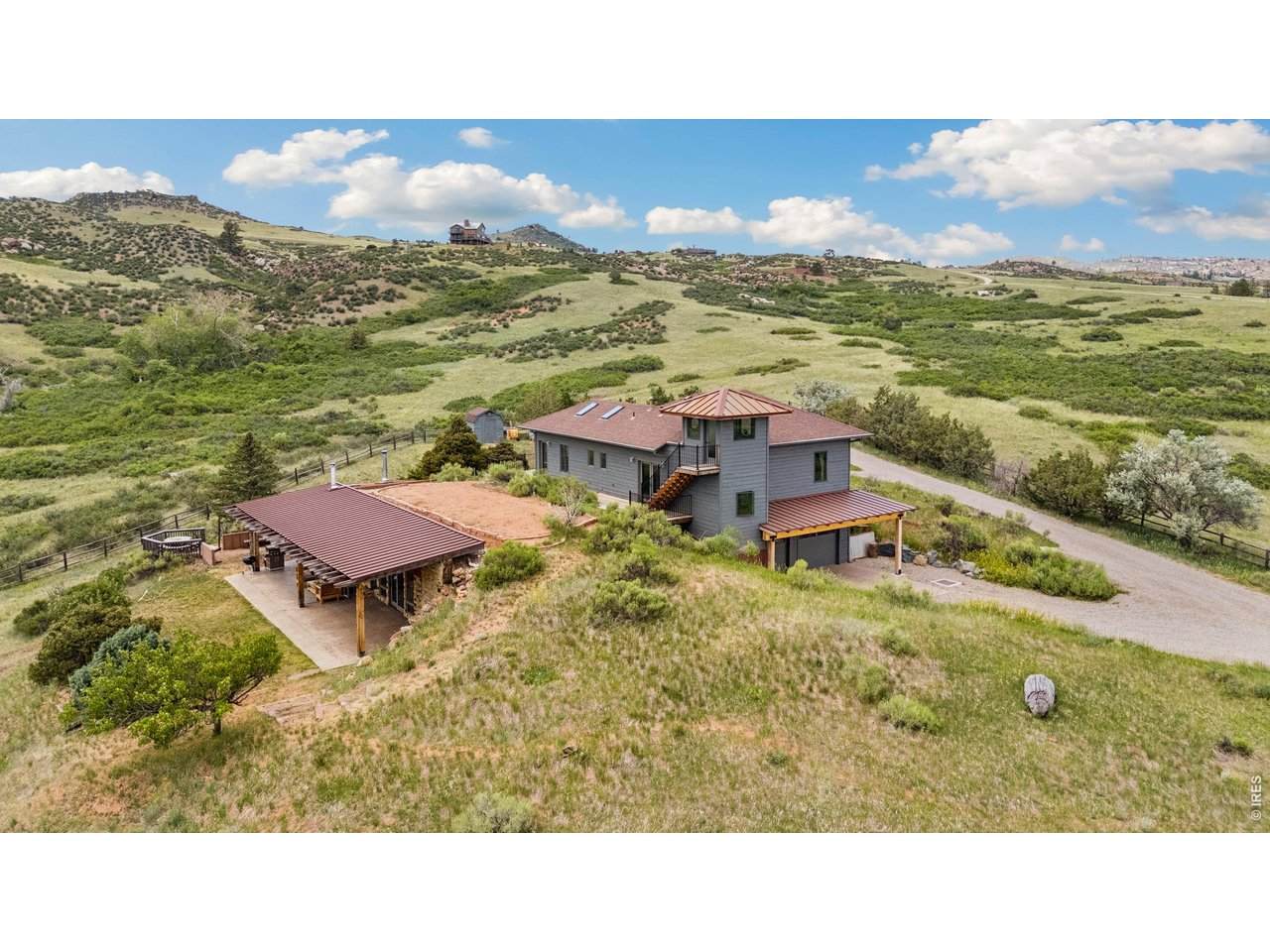 1091 Shadow Ridge Rd - Photo 1