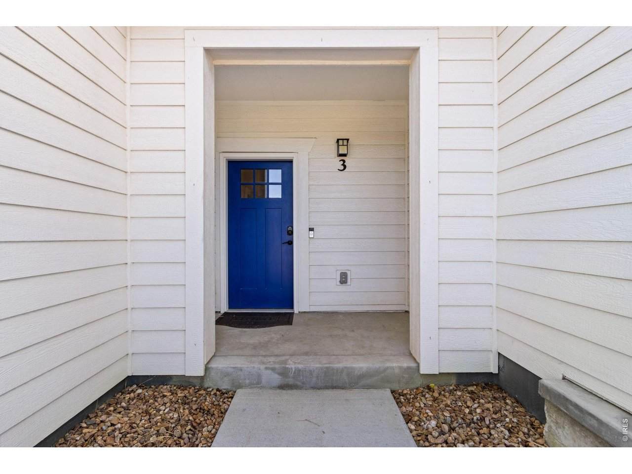 1805 Bounty Dr - Photo 1