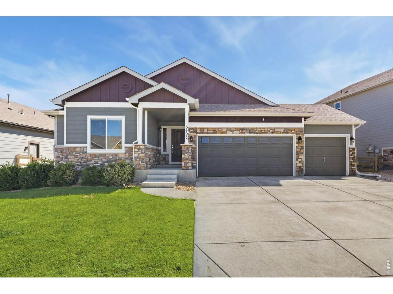 5492 Bristow Rd - Photo 1