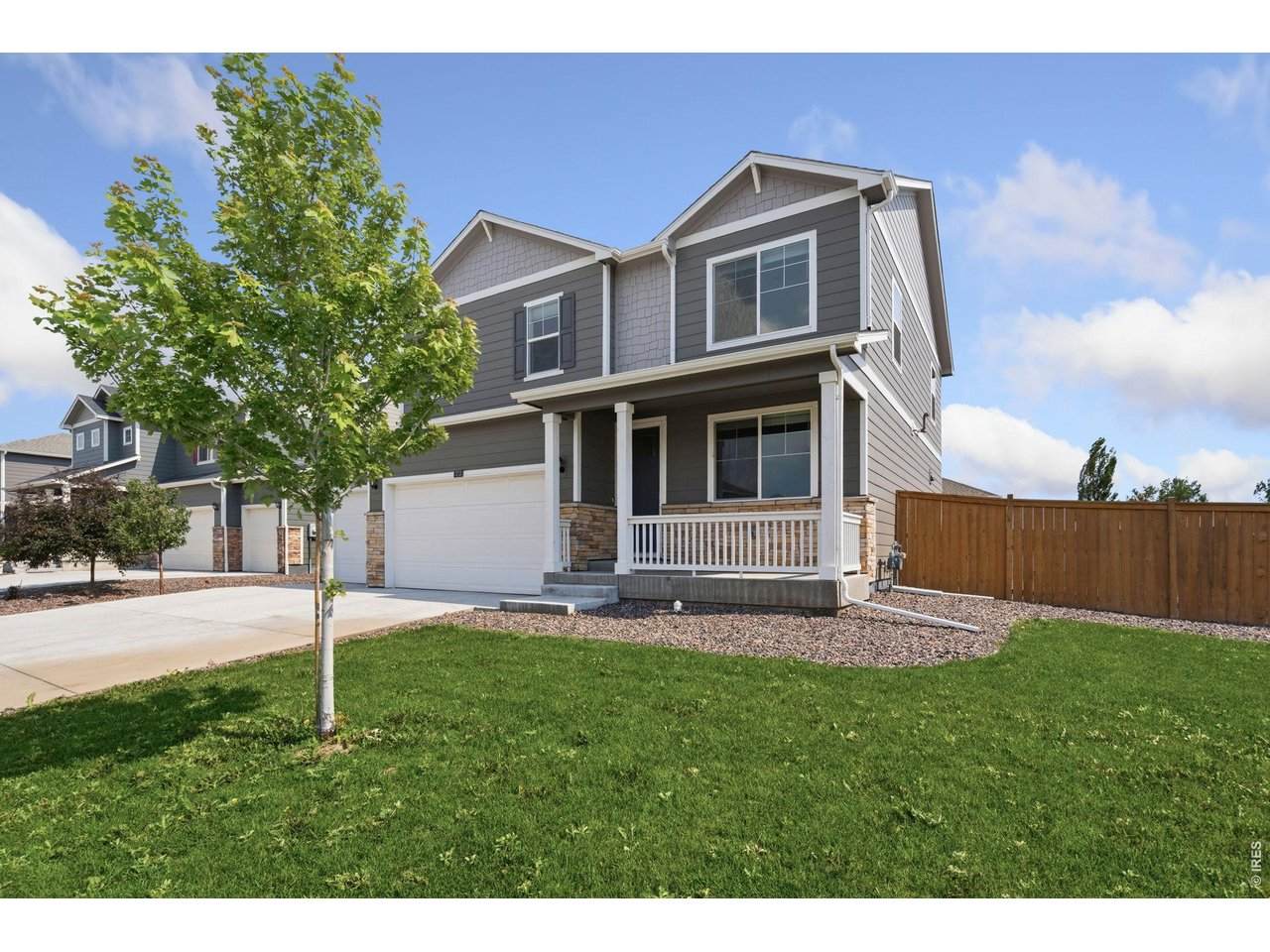 https://bt-photos.global.ssl.fastly.net/ires/orig_boomver_1_1063237-2.jpg