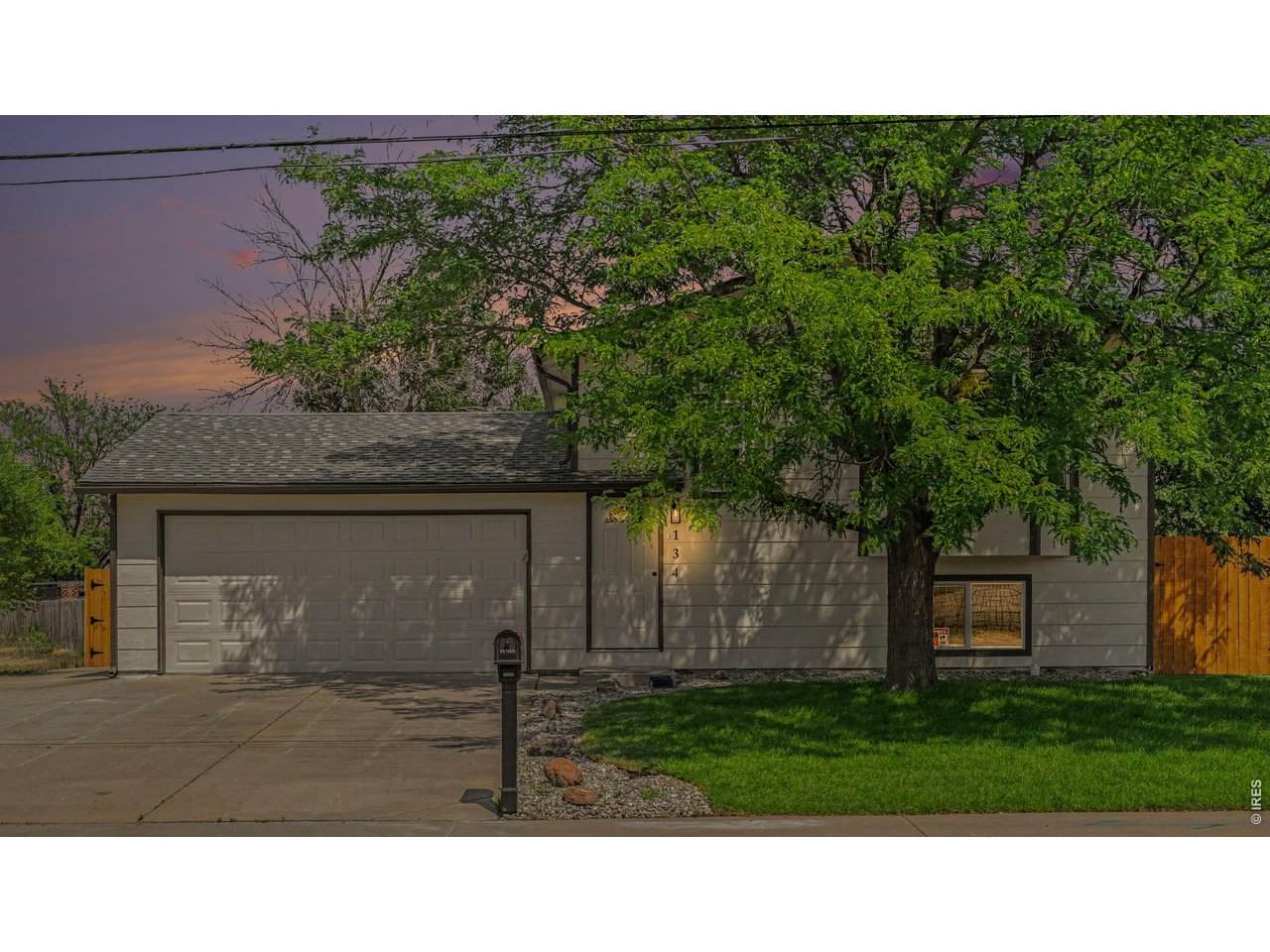 134 21st Ave - Photo 1