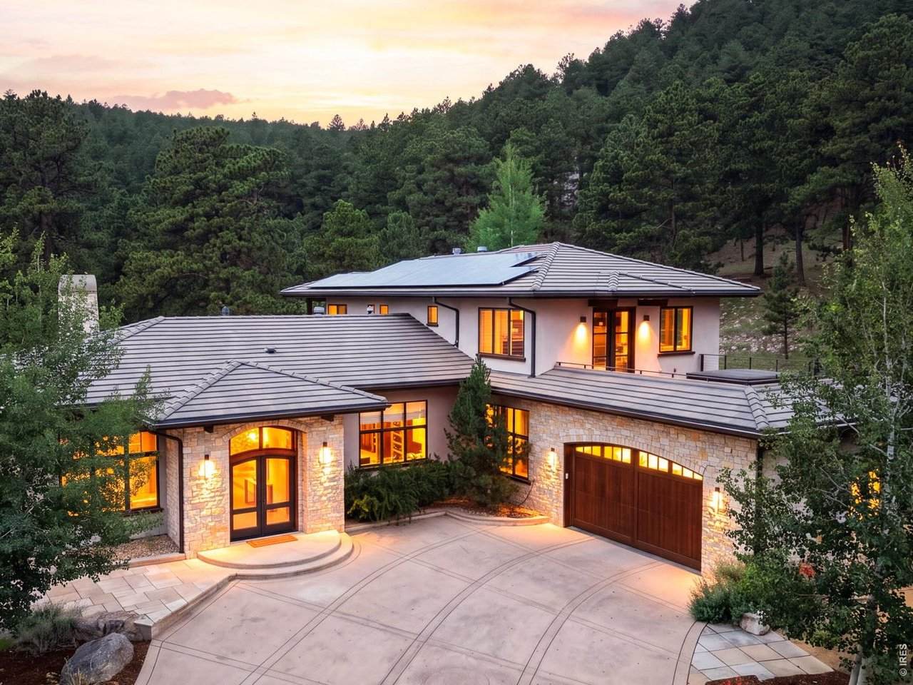 575 Reed Ranch Rd - Photo 1
