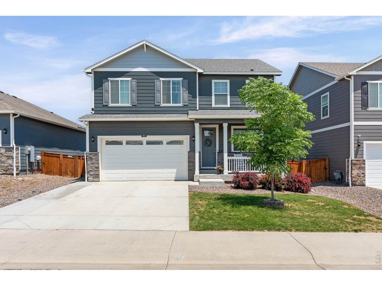 982 Cascade Falls St - Photo 1