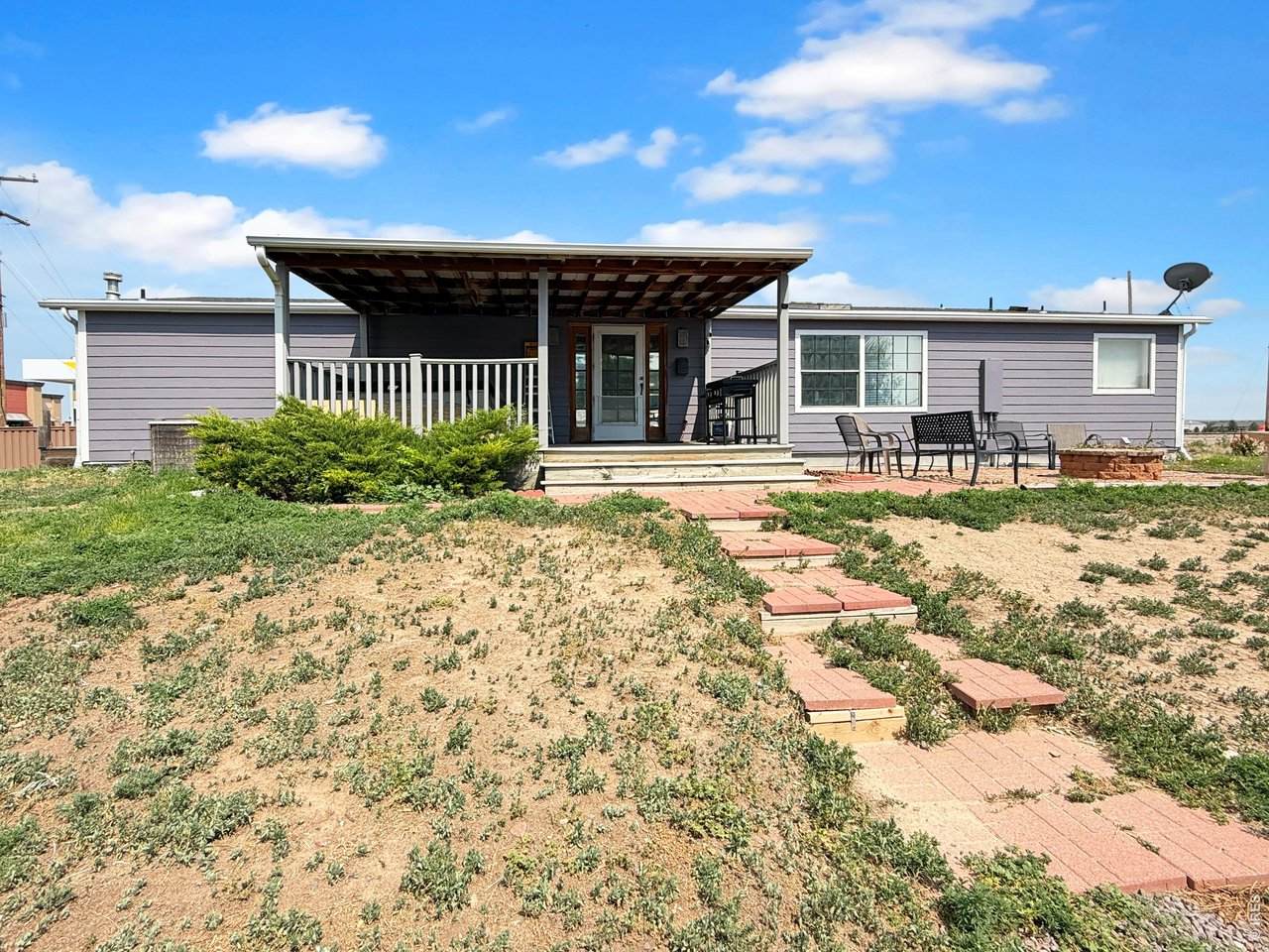 1916 5th Ave - Photo 1