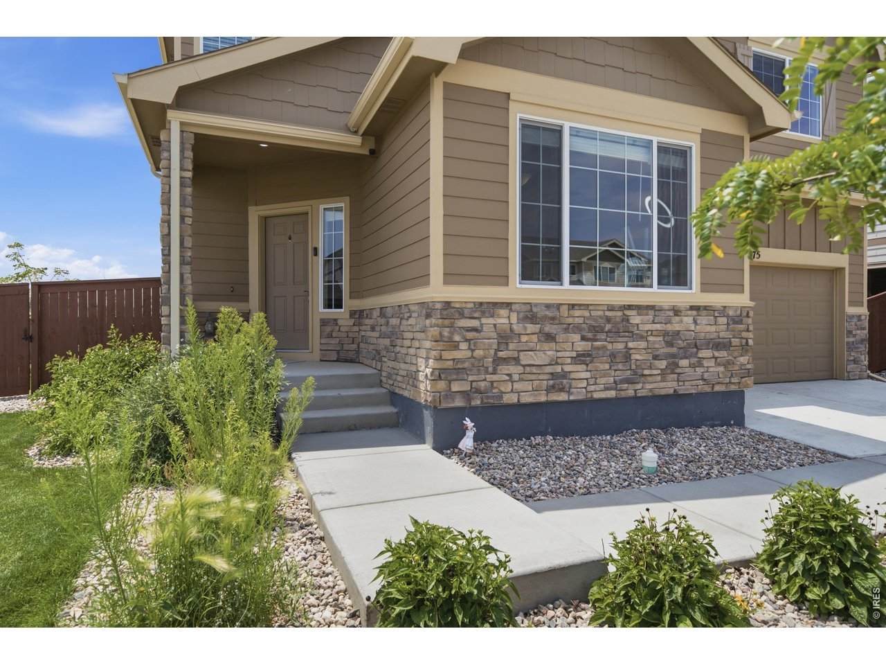 https://bt-photos.global.ssl.fastly.net/ires/orig_boomver_1_1063537-2.jpg