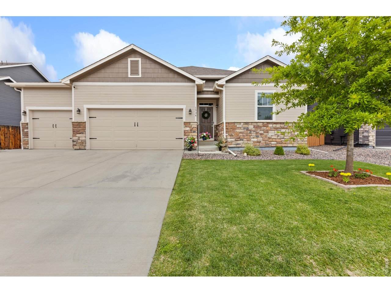1534 Highfield Dr - Photo 1