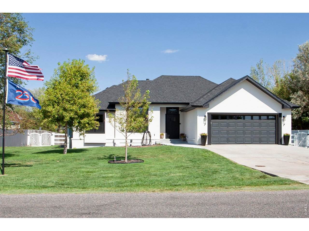 14178 Cottonwood Cir - Photo 1