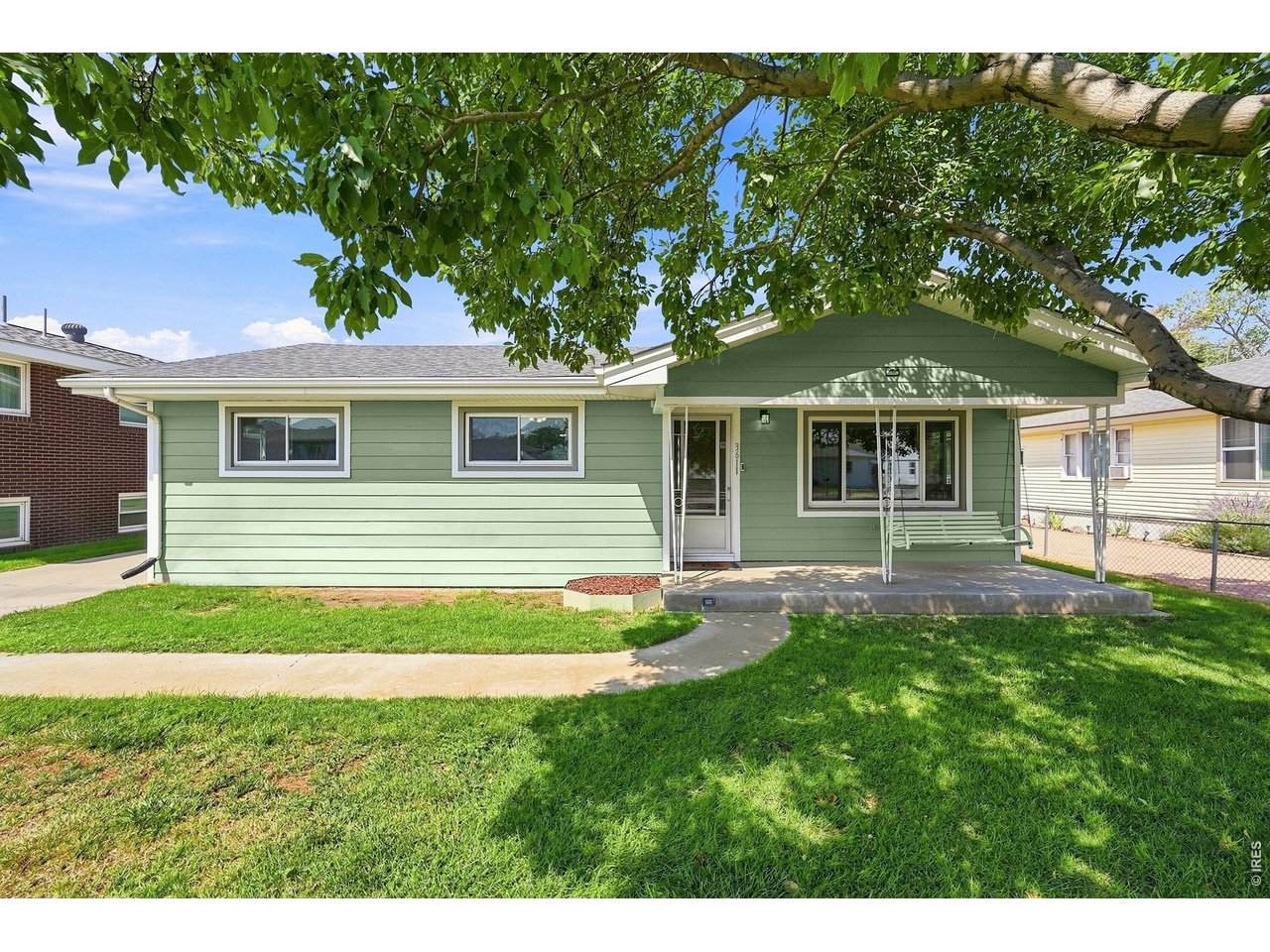 3611 Golden St - Photo 1