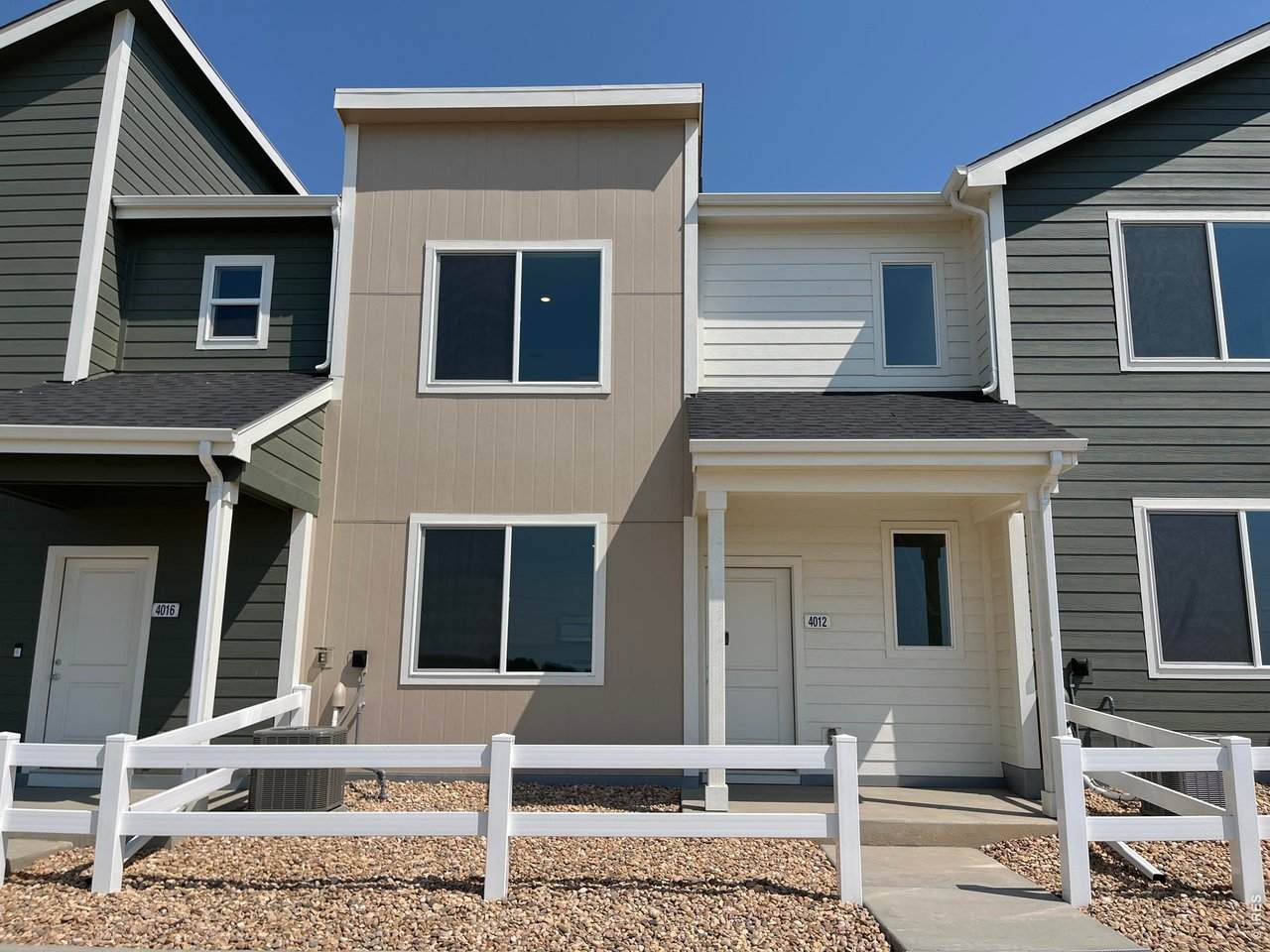 4012 Agnes St - Photo 1