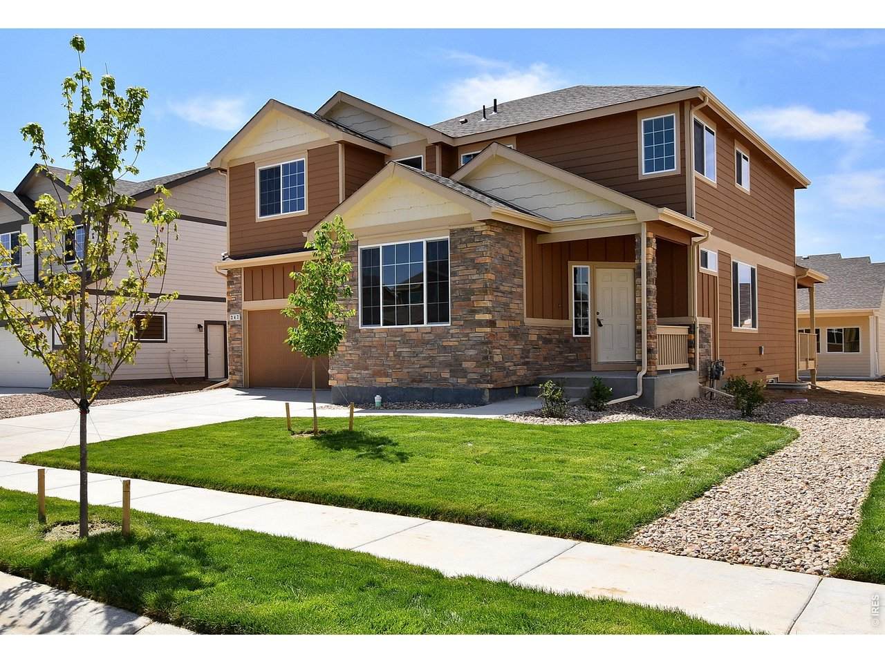 2424 Juno Ln - Photo 1