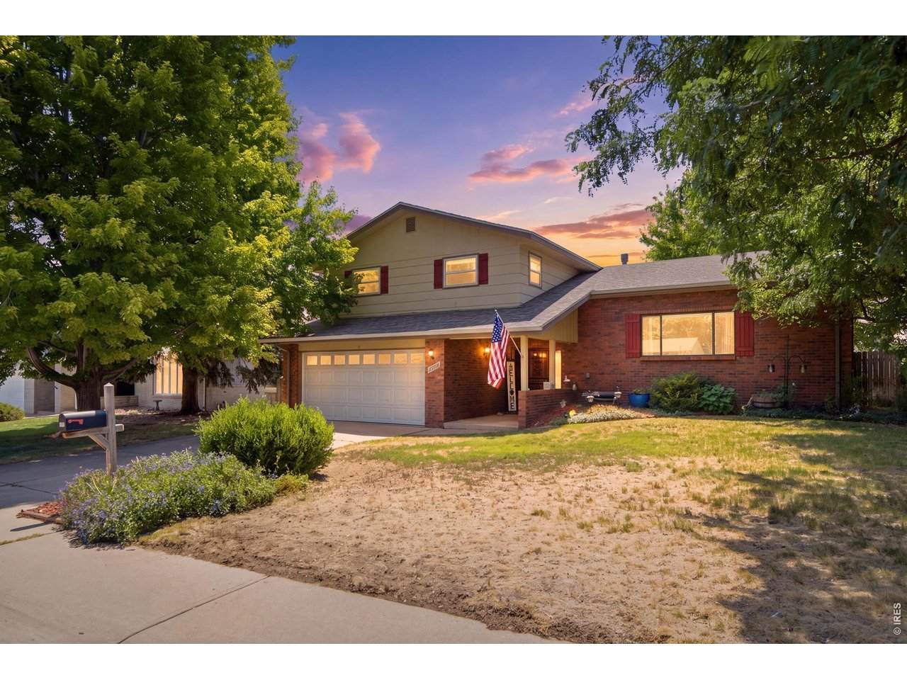 3906 22nd St - Photo 1