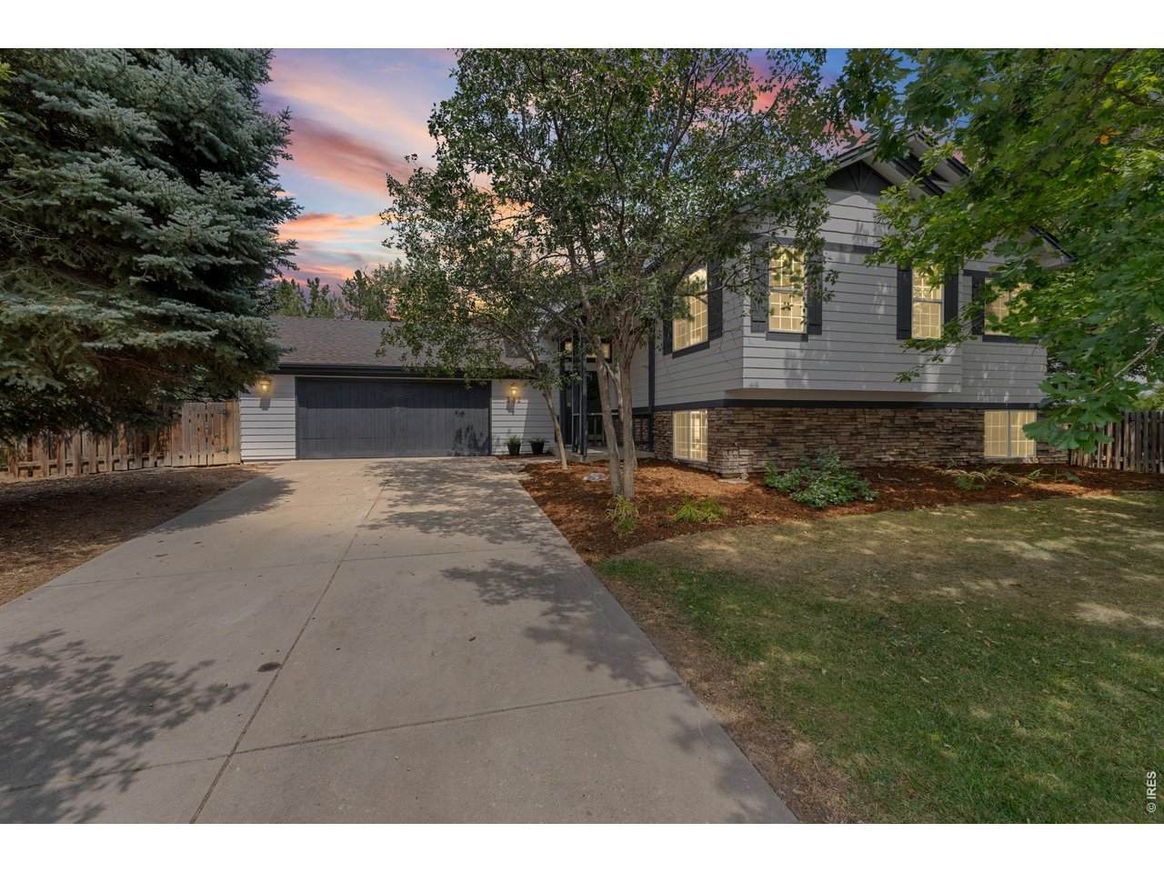 332 Snowy Owl Cir - Photo 1