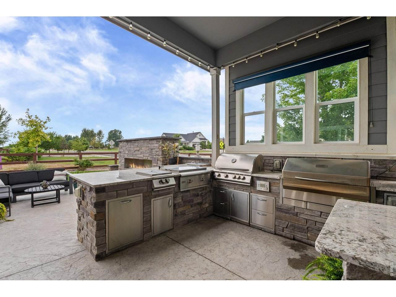 897 Shade Tree Dr - Photo 1