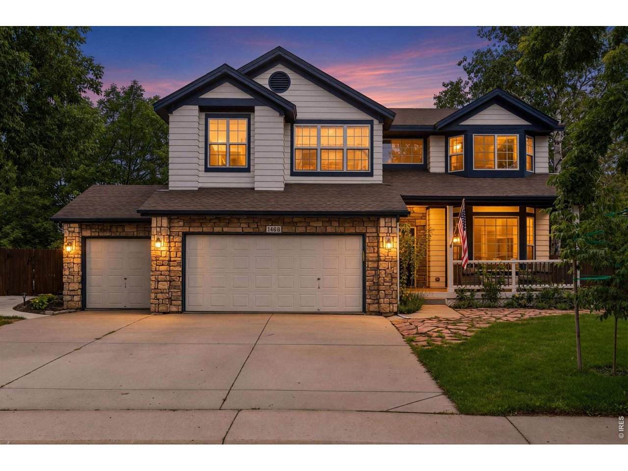 1468 Zinnia Cir - Photo 1