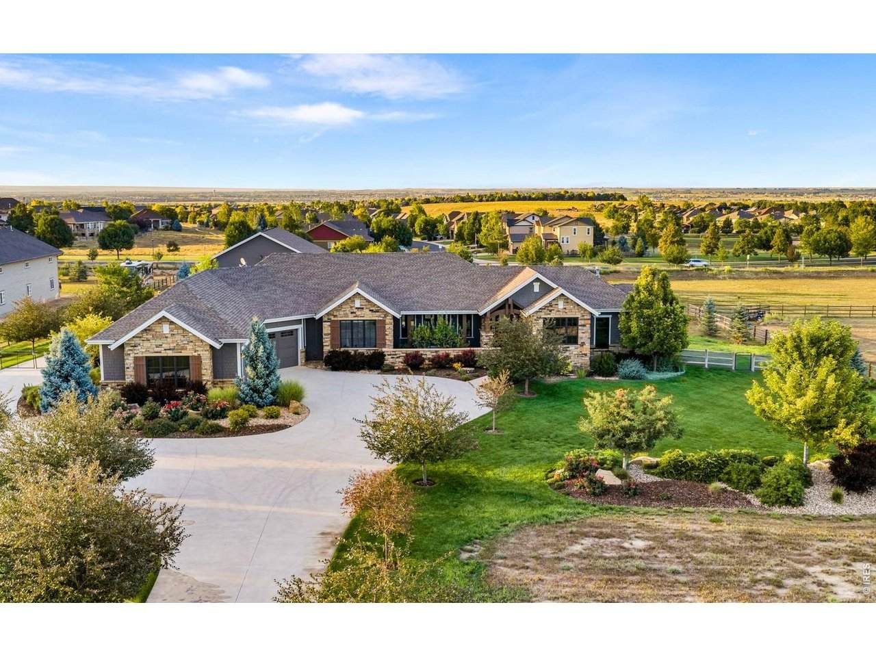 8748 Longs Peak Cir - Photo 1