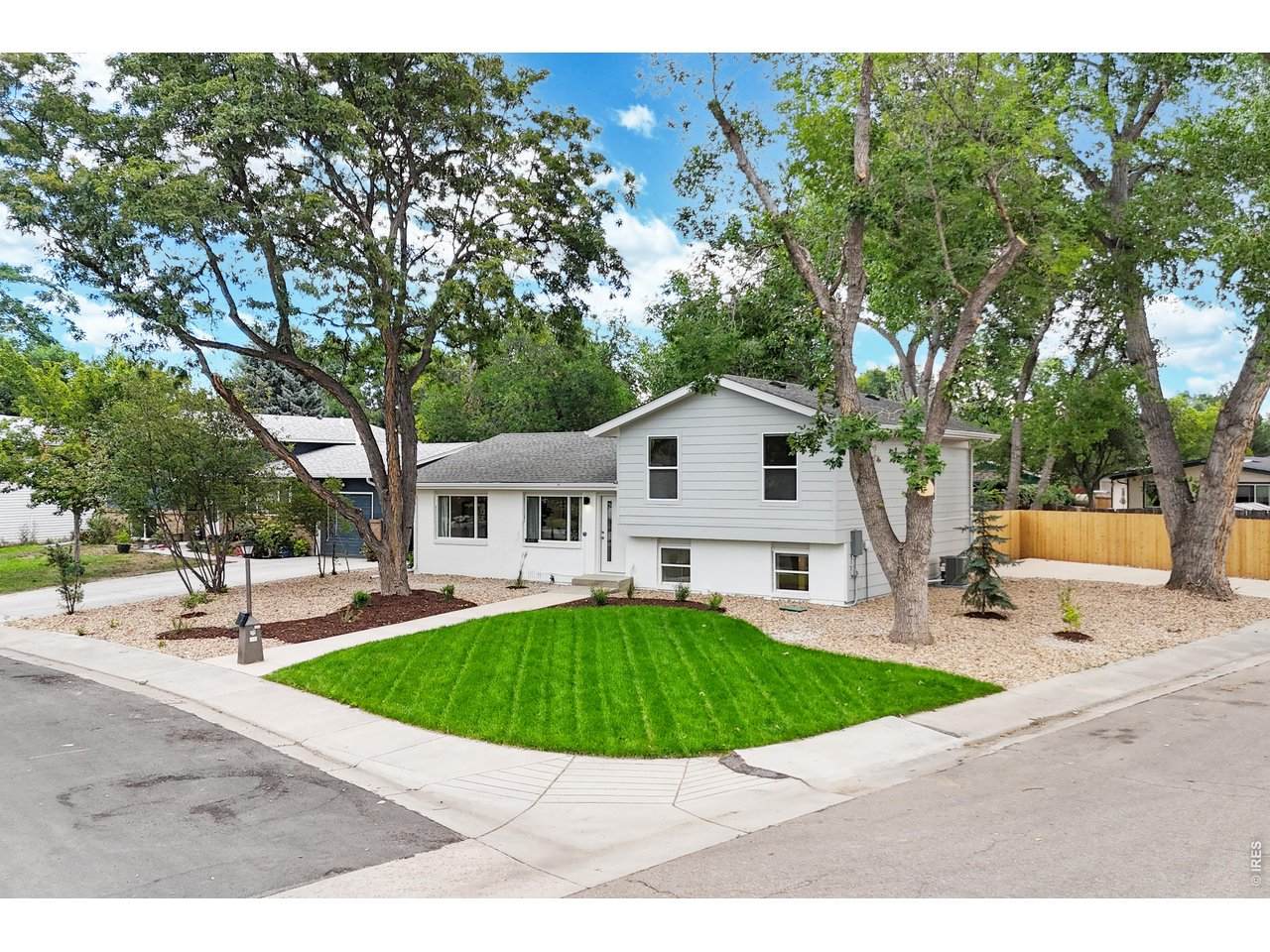 600 Mount Evans St - Photo 1