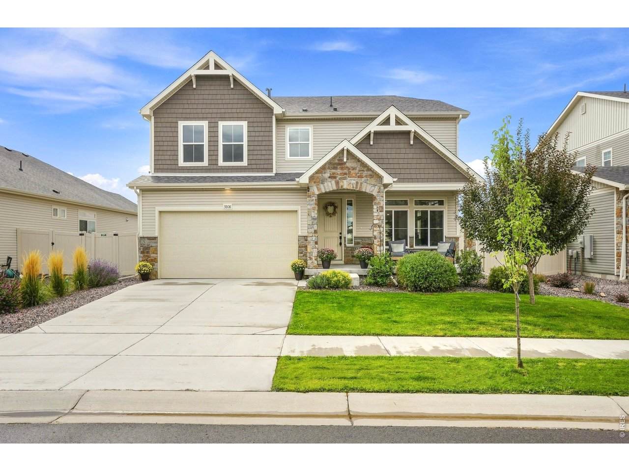 3808 Sprucewood Dr - Photo 1