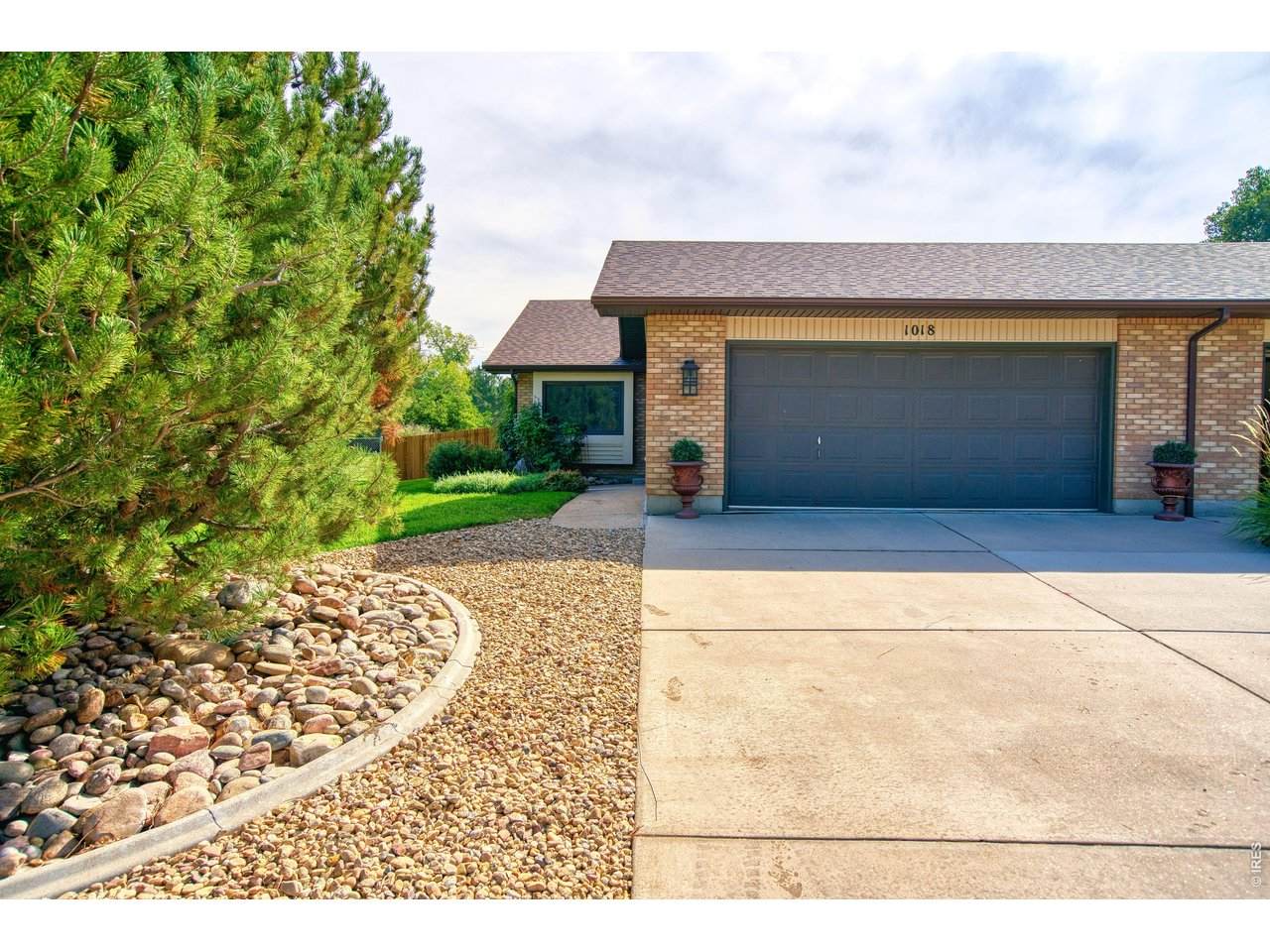 1018 49th Ave - Photo 1