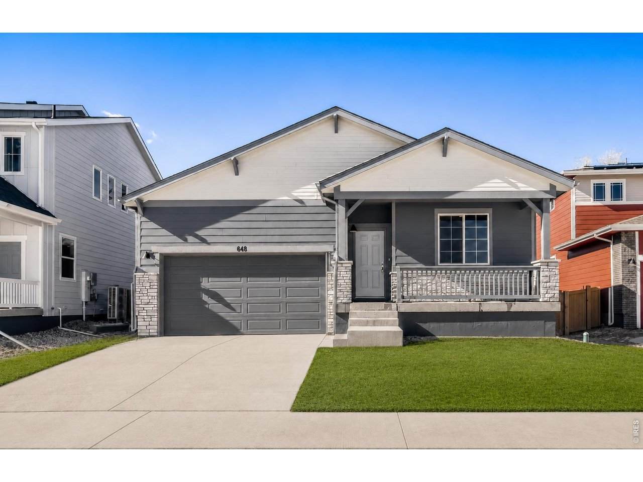 648 Noola St - Photo 1