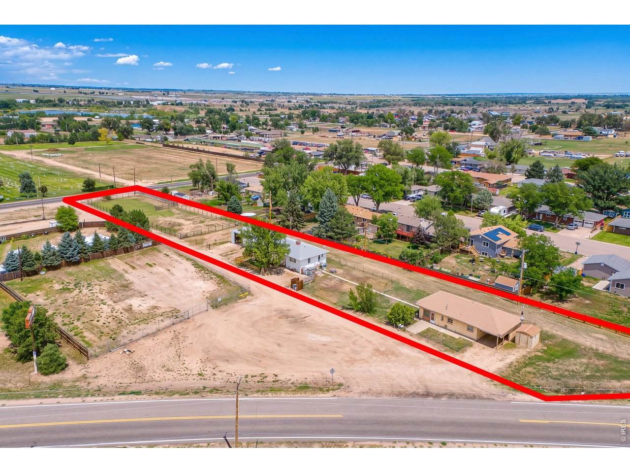 1820 Daffodil Ave - Photo 1