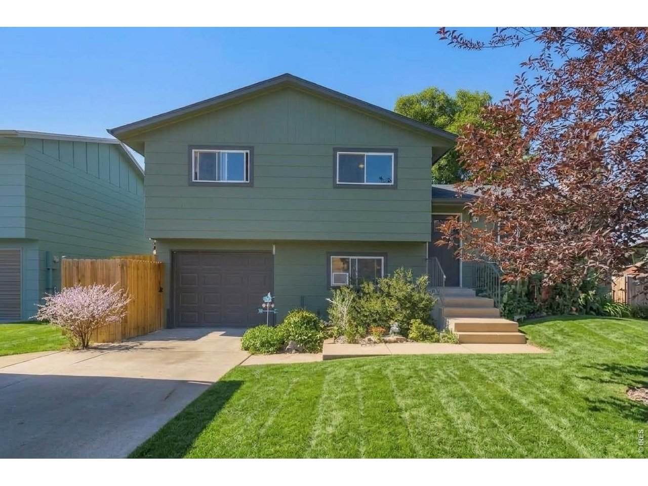 8201 Hallett Ct - Photo 1