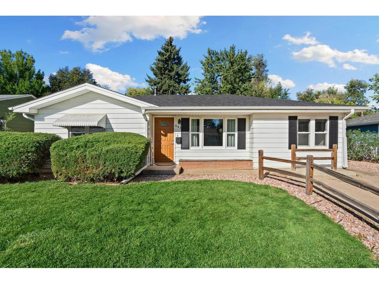 609 Coy Dr - Photo 1