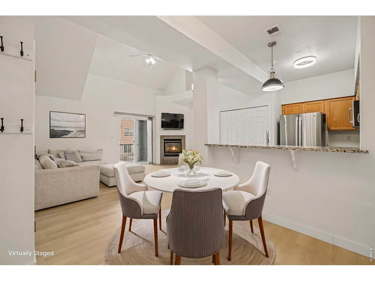 4245 Boardwalk Dr - Photo 1