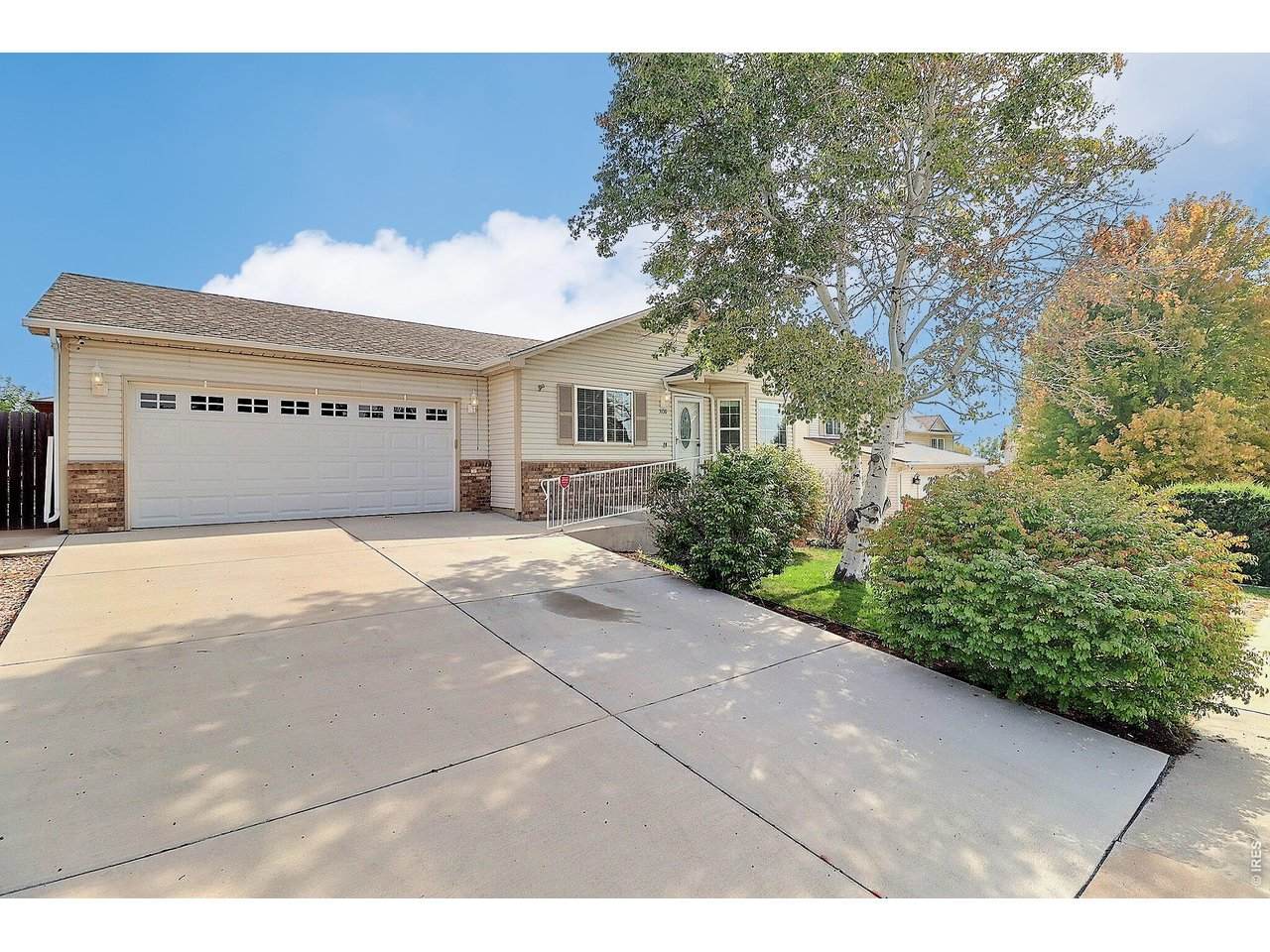 3100 Cody Ave - Photo 1