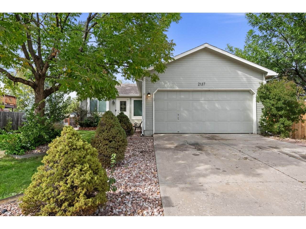 2137 Steele St - Photo 1