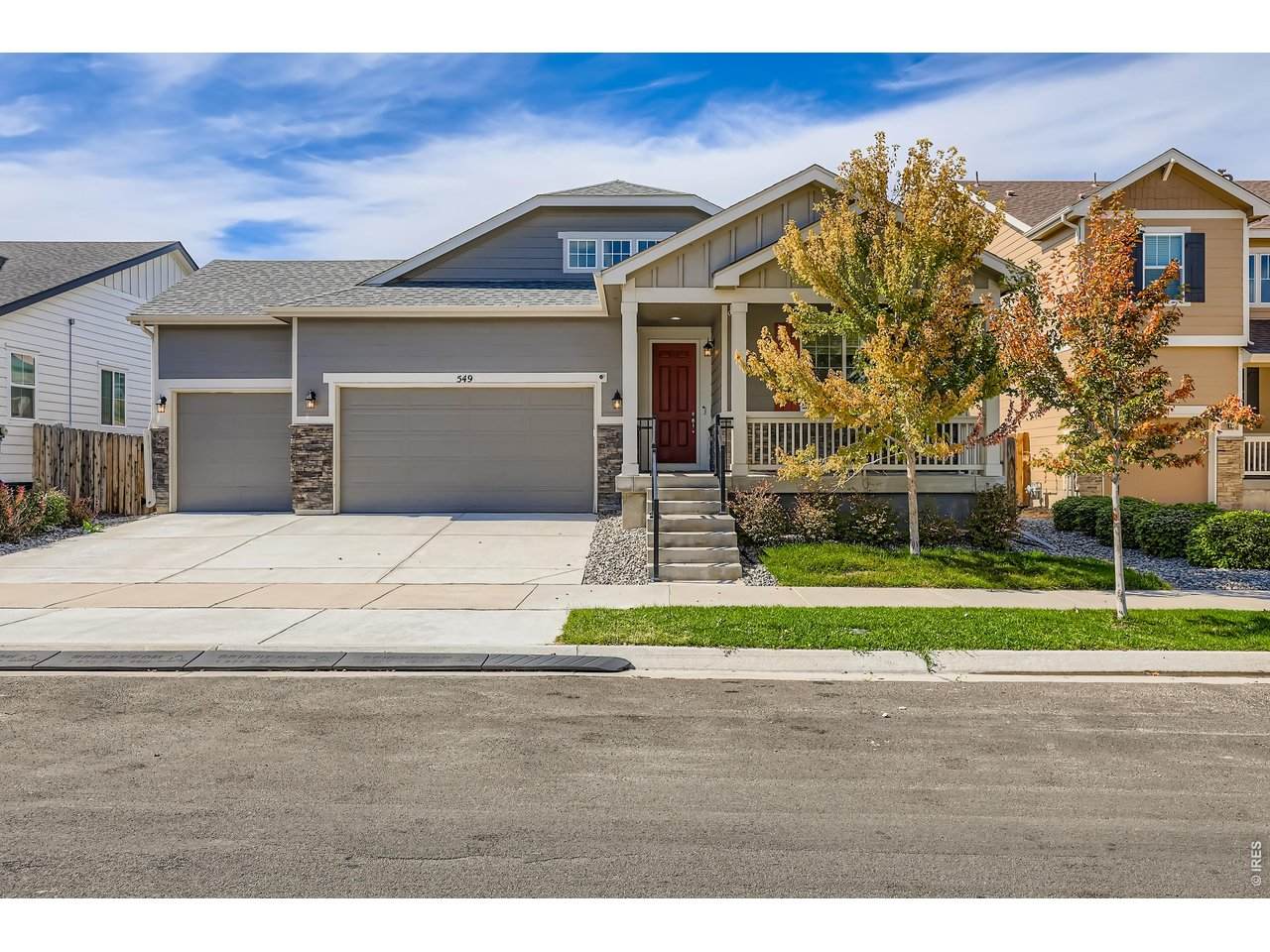 549 Hearthstone Ave - Photo 1
