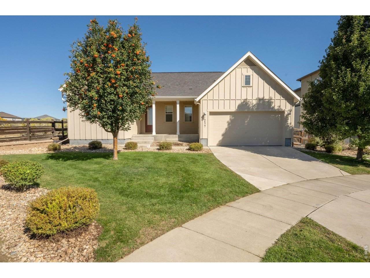 4527 Colorado River Dr - Photo 1