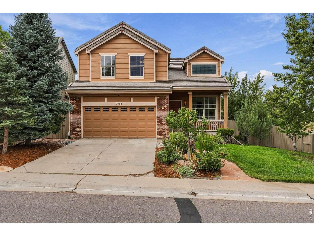 3355 Castle Peak Ave - Photo 1