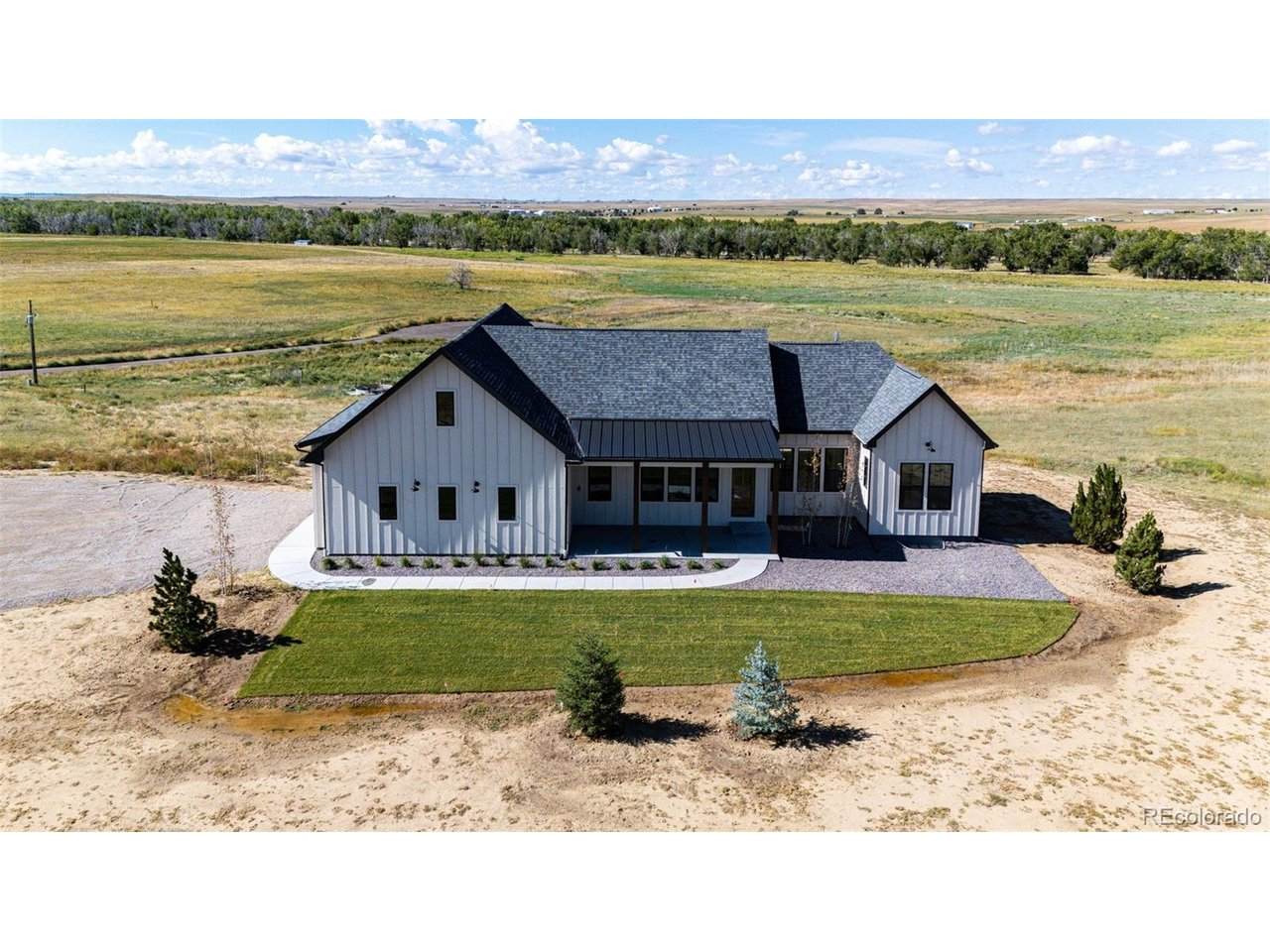 65275 Evans Pl - Photo 1