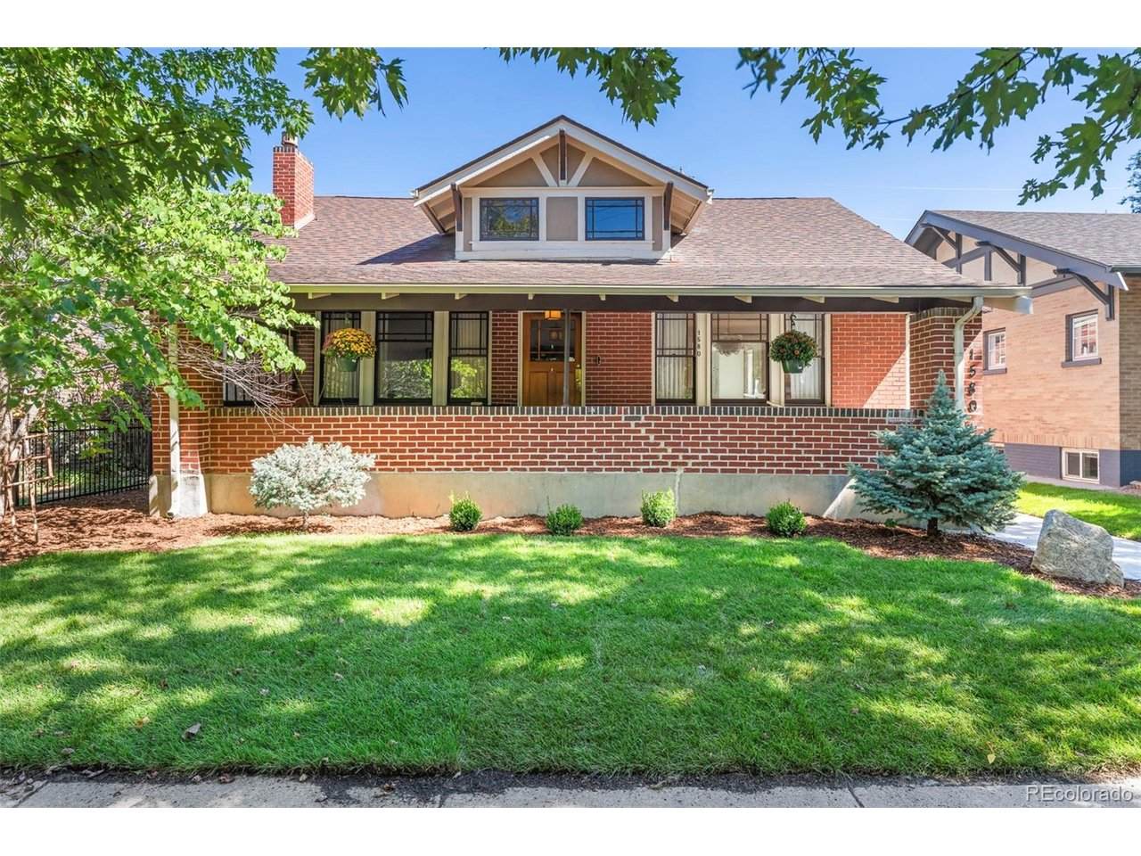 1580 Dahlia St - Photo 1