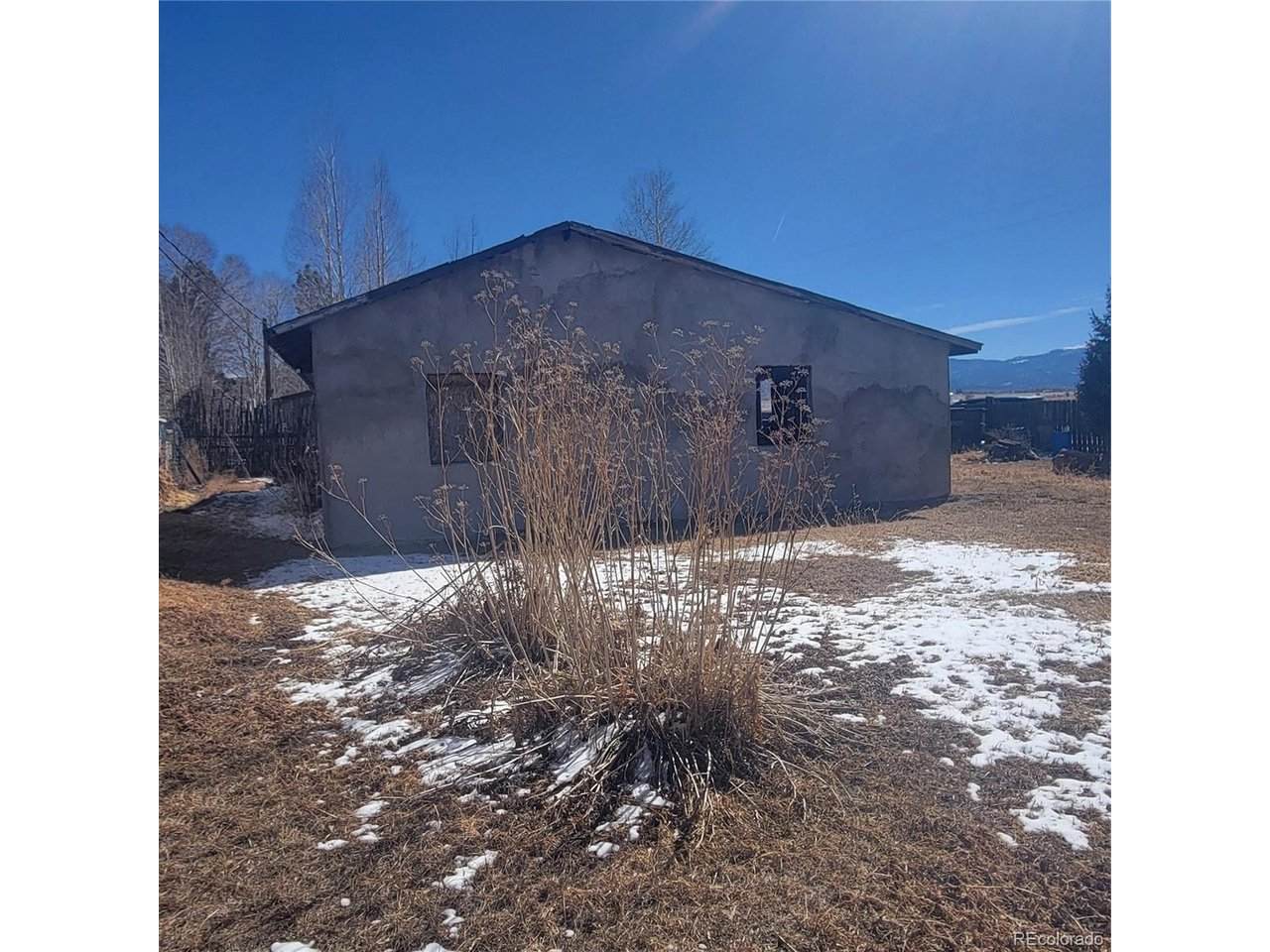 505 6th St - Photo 1